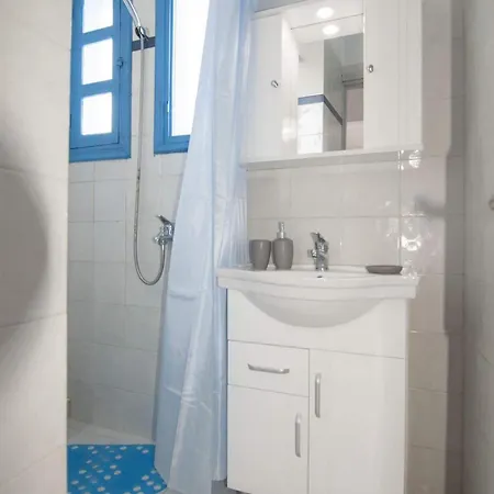 Giavasi Seaside Lägenhet *