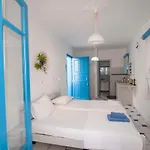 Giavasi Seaside *
