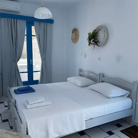 Giavasi Seaside * Finíki