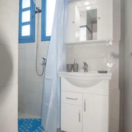 Giavasi Seaside Apartman *