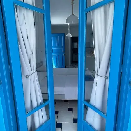 Giavasi Seaside Apartman *