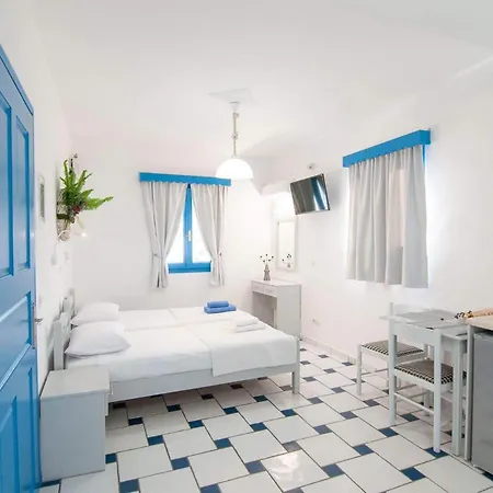 Giavasi Seaside Apartman *