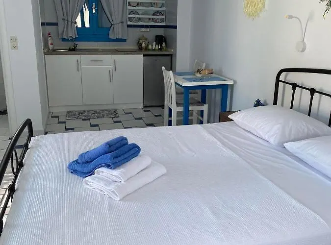 Giavasi Seaside شقة