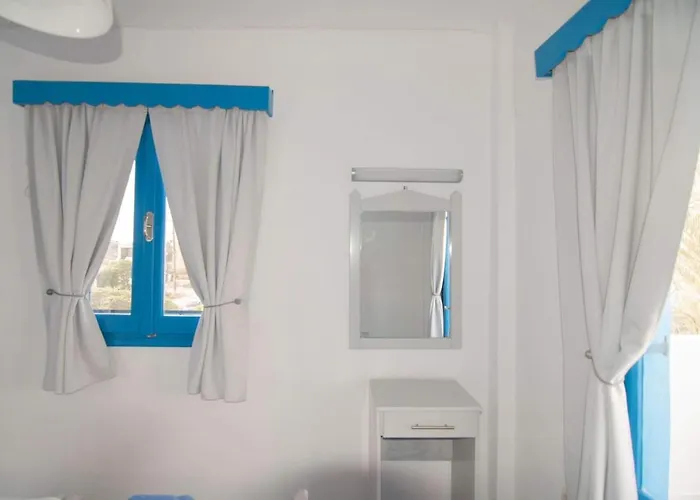 Giavasi Seaside شقة Foiníkion