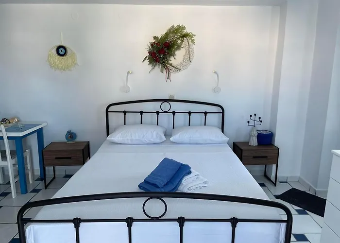 Giavasi Seaside * Foiníkion